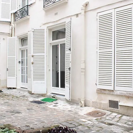 Charming And Bright In The Heart Of Appartamento Parigi